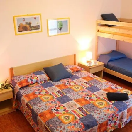 아파트 Superb With Sea View 비비오네