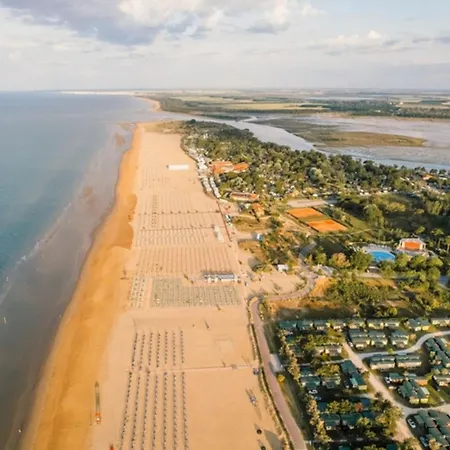 Апартаменты Superb With Sea View Бибионе